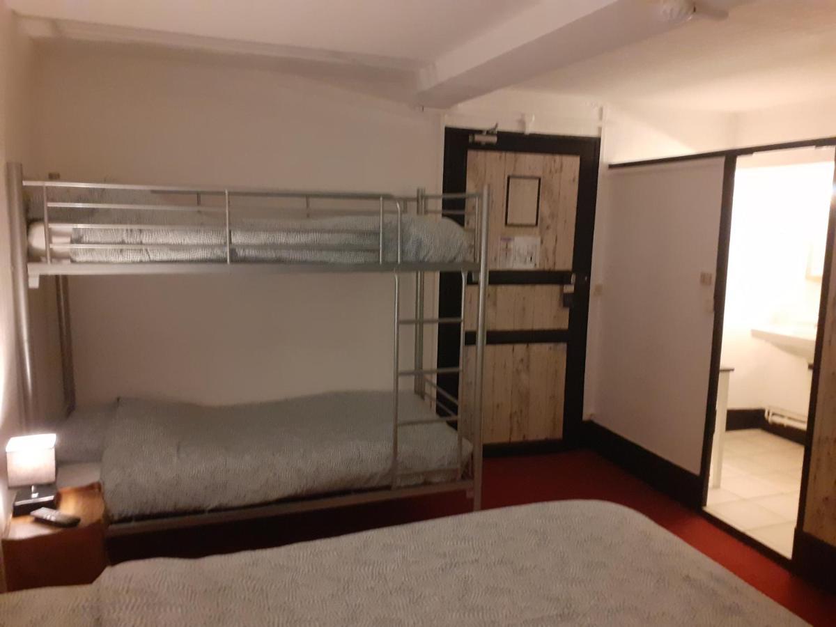 Le Grand Cerf Hotel Nonancourt Bagian luar foto